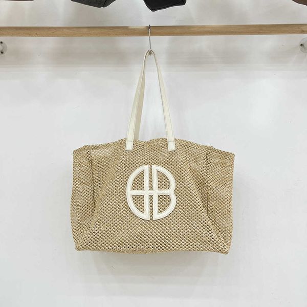 beach bag women straw bag large capacity summer bag designer contrast color handwoven shopping bag tote bag casual one shoulder underarm bag
beach bag women straw bag large capacity summer bag designer contrast color handwoven shopping bag tote bag casual one shoulder underarm bag