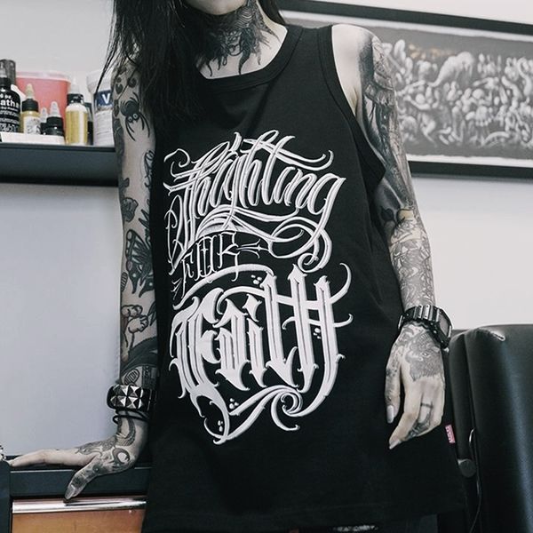 men' tank pure cotton hiphop american street sleeveless vest summer dark chicano casual rock basketball sports clothing 230427, White;black
men' tank pure cotton hiphop american street sleeveless vest summer dark chicano casual rock basketball sports clothing 230427, White;black
