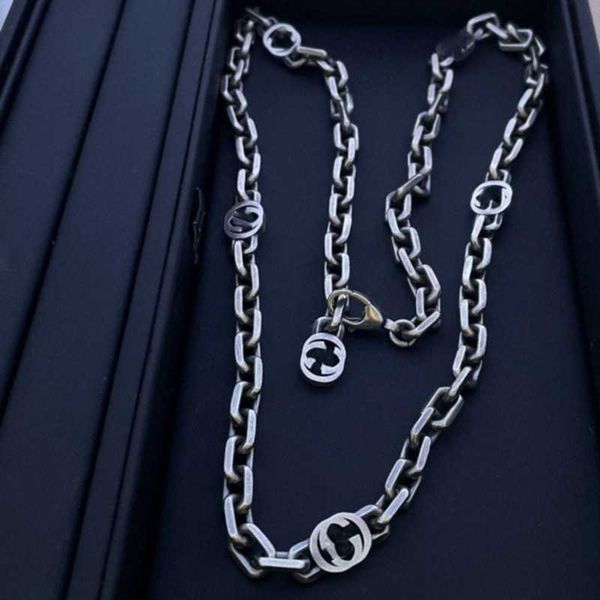 gujia 925 silver vintage letter interlocking necklace with hollowed out personality trend ins for both men and women, Black
gujia 925 silver vintage letter interlocking necklace with hollowed out personality trend ins for both men and women, Black