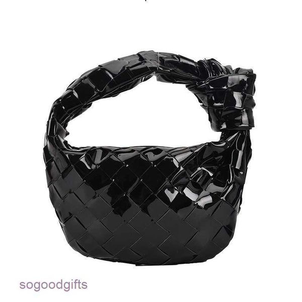mini bottegas bag jodie venetas 2023 new bag lacquer woven cloud urban simple hand underarm female knotted hand 1 with logo 7m0f
mini bottegas bag jodie venetas 2023 new bag lacquer woven cloud urban simple hand underarm female knotted hand 1 with logo 7m0f