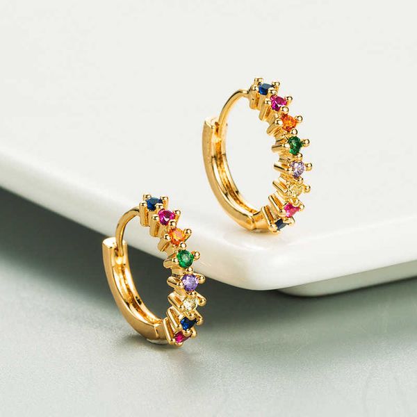 charm anting-anting simpai pelangi zirkon warna-warni untuk wanita hadiah perhiasan tindik anting pernikahan wanita huggie kristal multiwarn, Golden
charm anting-anting simpai pelangi zirkon warna-warni untuk wanita hadiah perhiasan tindik anting pernikahan wanita huggie kristal multiwarn, Golden