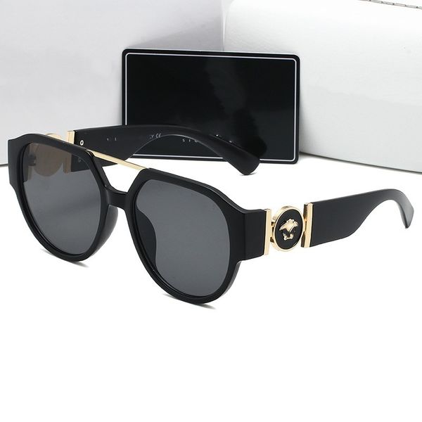 luxury sunglasses for man woman designer goggle beach sun glasses retro small frame luxury design uv400 with box, White;black
luxury sunglasses for man woman designer goggle beach sun glasses retro small frame luxury design uv400 with box, White;black