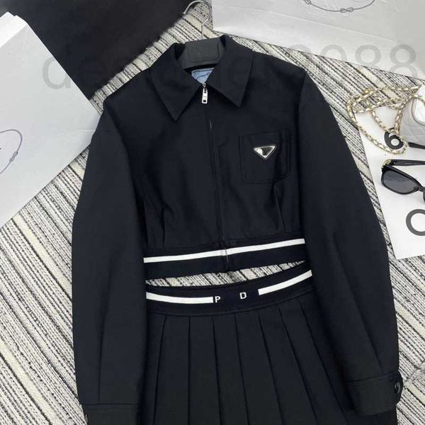 women's tracksuits designer dresses designer dress skirt suit triangle classic lapel jacket casual shirt pleated zipper jackets 3q6f, Gray
women's tracksuits designer dresses designer dress skirt suit triangle classic lapel jacket casual shirt pleated zipper jackets 3q6f, Gray