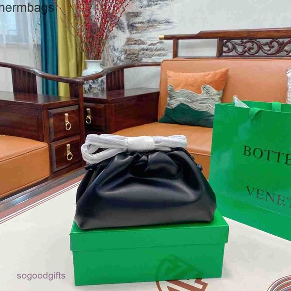 italy bag small fashion designer cloud bags venetas bottegas winter single shoulder messenger handbag 3bhr with logo 64rl
italy bag small fashion designer cloud bags venetas bottegas winter single shoulder messenger handbag 3bhr with logo 64rl