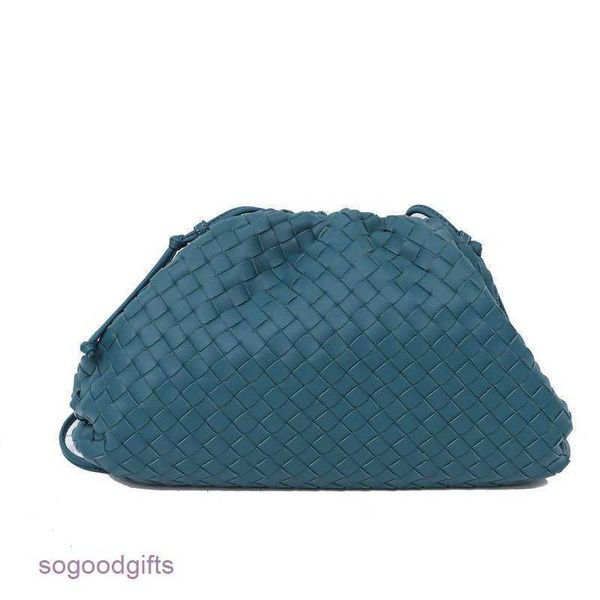 mini bottegas bag jodie venetas pure handmade soft leather woven bag women's 2023 new fashion wrinkled cloud dumpling bag 100 hand hold
mini bottegas bag jodie venetas pure handmade soft leather woven bag women's 2023 new fashion wrinkled cloud dumpling bag 100 hand hold