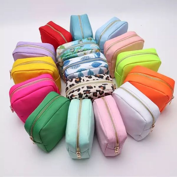 cosmetic bags cases tas kosmetik besar perjalanan kantung nilon tahan air paling laris ritsleting kecil mini rias untuk dompet 230428
cosmetic bags cases tas kosmetik besar perjalanan kantung nilon tahan air paling laris ritsleting kecil mini rias untuk dompet 230428