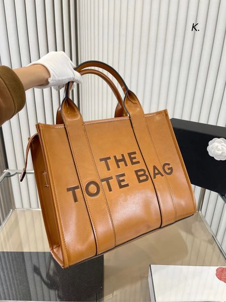 mt luxury designer handbag leather bella tote shopping bag fashion classic handbag women's handbag with bag wallet women's shoppin
mt luxury designer handbag leather bella tote shopping bag fashion classic handbag women's handbag with bag wallet women's shoppin