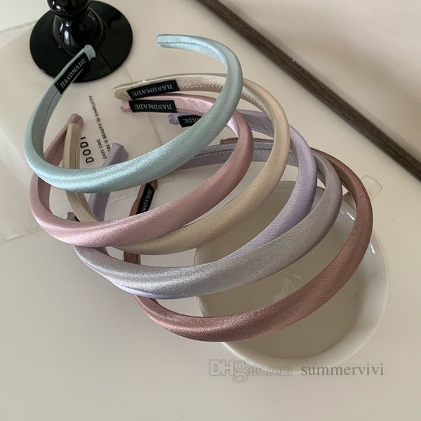 girls shiny satin hairbands kids princess hair sticks boutique women headbands children's day party accessories z1832, Slivery;white
girls shiny satin hairbands kids princess hair sticks boutique women headbands children's day party accessories z1832, Slivery;white