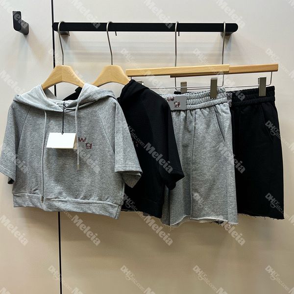 rhinestone letter hooded sweatshirt women casual tracksuits running shorts for womens summer short sport shorts 2pcs set, Gray
rhinestone letter hooded sweatshirt women casual tracksuits running shorts for womens summer short sport shorts 2pcs set, Gray
