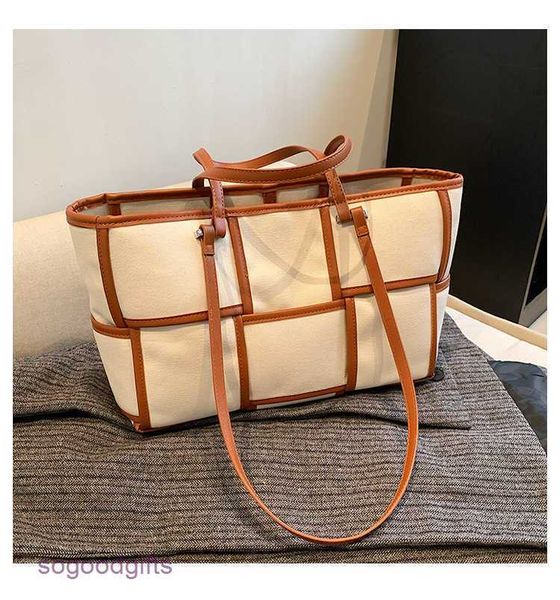 point bottegas bag venetas women's large capacity canvas tote bag 2023 new one shoulder hand armpit woven commuter shopping 1 with logo
point bottegas bag venetas women's large capacity canvas tote bag 2023 new one shoulder hand armpit woven commuter shopping 1 with logo