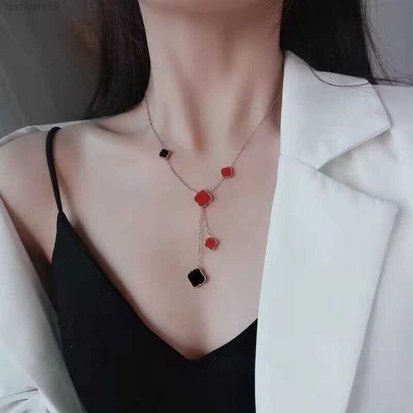 gold pendant for women necklace womens letter titanium steel jewelry girl wedding gifts parties chains designer iced out chain, Silver
gold pendant for women necklace womens letter titanium steel jewelry girl wedding gifts parties chains designer iced out chain, Silver