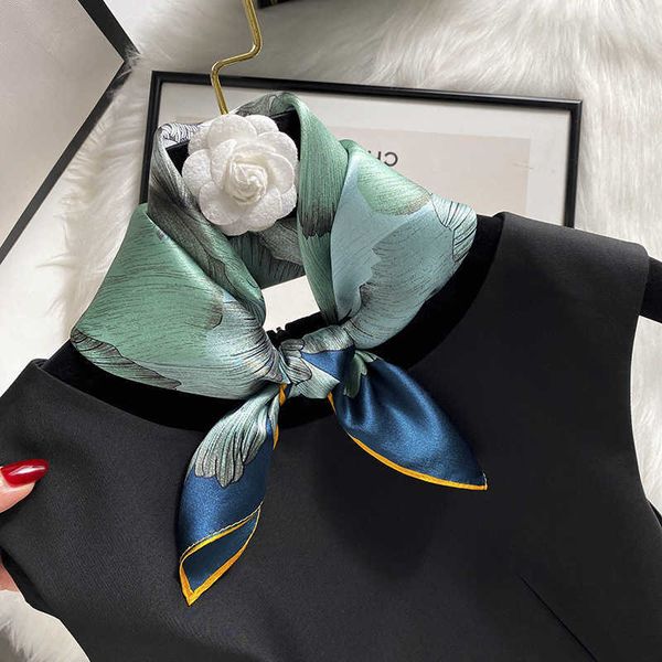scarves women 100 real silk square scarf 2023 hangzhou neck scarf large neckerchief for ladies print bandana square silk scarf 5353cm j23042, Blue;gray
scarves women 100 real silk square scarf 2023 hangzhou neck scarf large neckerchief for ladies print bandana square silk scarf 5353cm j23042, Blue;gray