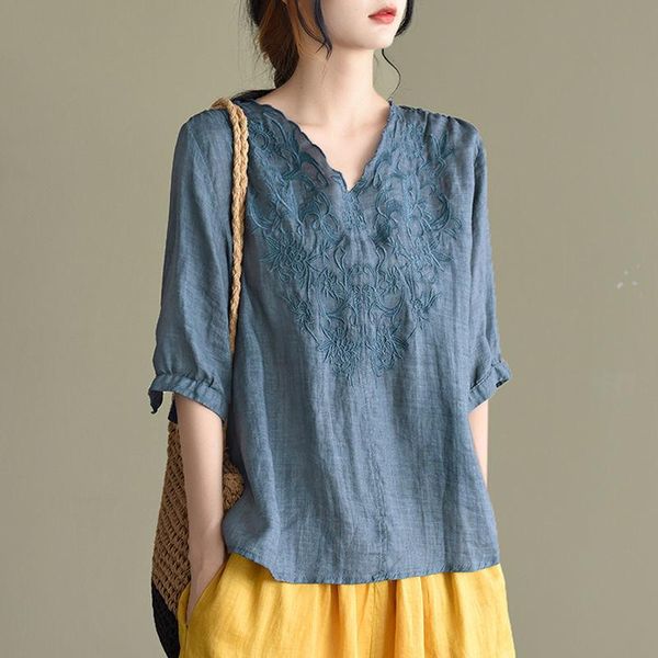 t-shirt plus size embroidery shirt women summer shortsleeved tee shirt cotton and linen tshirt loose vneck thin blusas, White
t-shirt plus size embroidery shirt women summer shortsleeved tee shirt cotton and linen tshirt loose vneck thin blusas, White