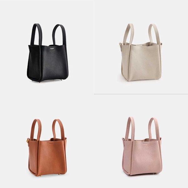 bucket bag designer luxury fashion women songmont medium shopping basket handbag leather shoulder crossbody bags song purse 2023 totes
bucket bag designer luxury fashion women songmont medium shopping basket handbag leather shoulder crossbody bags song purse 2023 totes
