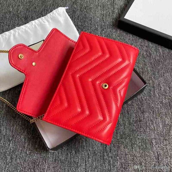 new fashion designer luxurys handbags chain shoulder bag designers crossbody bag style women wallets handbags and purse new style, Red;black
new fashion designer luxurys handbags chain shoulder bag designers crossbody bag style women wallets handbags and purse new style, Red;black