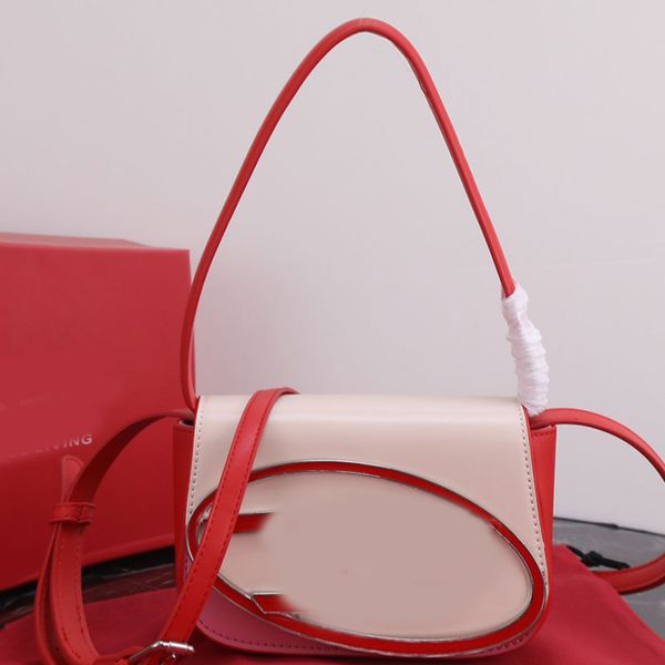 fashion handbags shoulder bag patent leather women flap crossbody bags metal hardware magnetic buckle cell phone pocket removable strap clut
fashion handbags shoulder bag patent leather women flap crossbody bags metal hardware magnetic buckle cell phone pocket removable strap clut