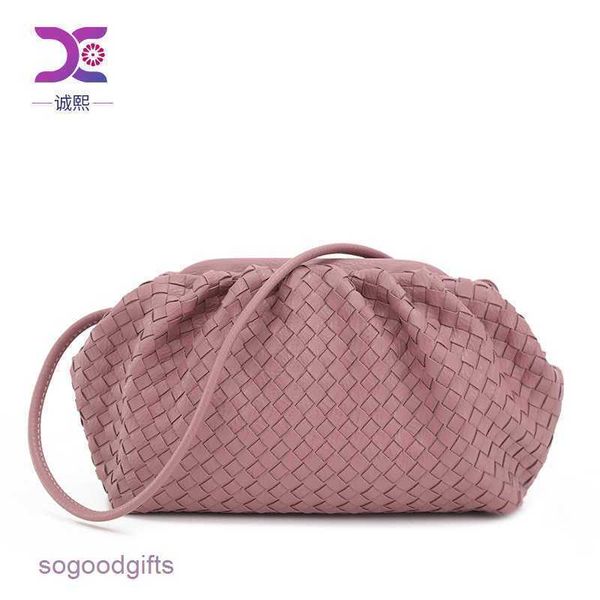 bottegas bag mini jodie venetas single shoulder women's bag 2023 new fashion messenger woven clip cloud with logo qafn
bottegas bag mini jodie venetas single shoulder women's bag 2023 new fashion messenger woven clip cloud with logo qafn