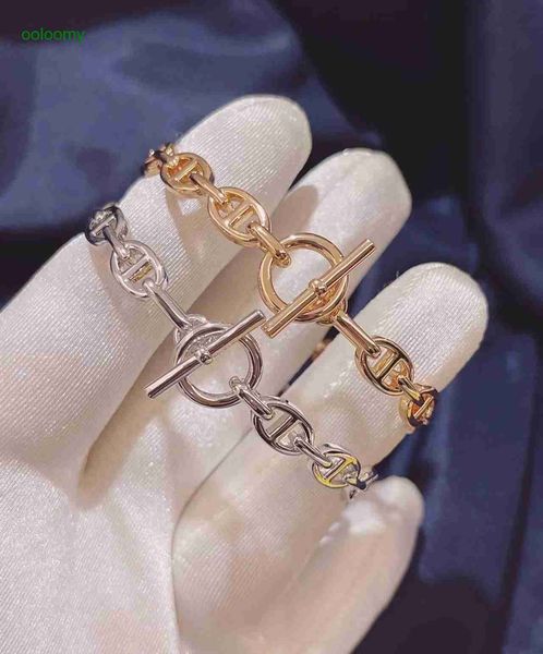 hemres designer bracelet new hollow pig nose bracelet women's 18k rose gold simple versatile ot buckle, Black
hemres designer bracelet new hollow pig nose bracelet women's 18k rose gold simple versatile ot buckle, Black