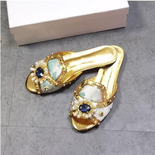 gold slippers women jewery flower sandals fashion flat heel genuine leather lady slides shoes, Black
gold slippers women jewery flower sandals fashion flat heel genuine leather lady slides shoes, Black