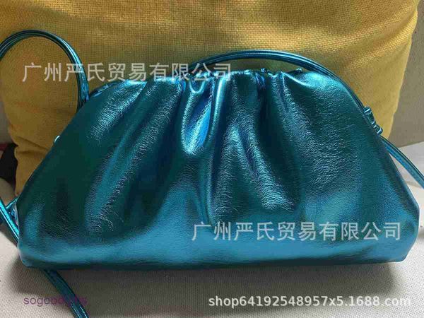 bag mini bottegas jodie venetas 2023 new cloud women's pleated dumpling autumn and winter fashion one shoulder crossbody handheld 2 wit
bag mini bottegas jodie venetas 2023 new cloud women's pleated dumpling autumn and winter fashion one shoulder crossbody handheld 2 wit