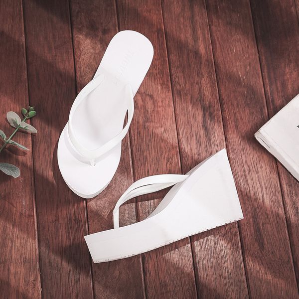 slippers 2023 highheeled shoes lady house platform slides low on a wedge rubber flip flops summer sand woman's candy colors 230427, Black
slippers 2023 highheeled shoes lady house platform slides low on a wedge rubber flip flops summer sand woman's candy colors 230427, Black