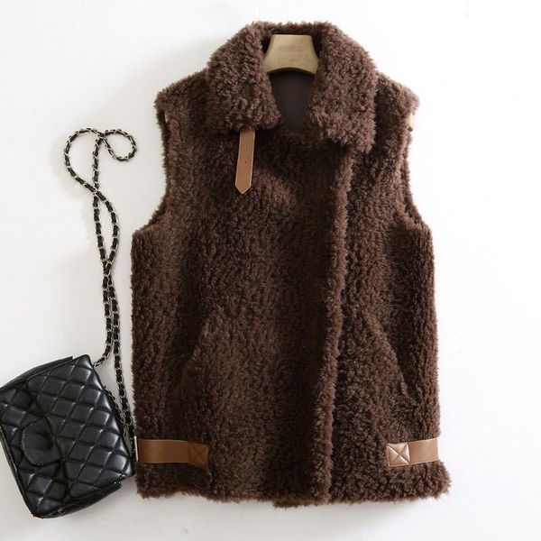 vests lamb wool elegant jarket vest woman fashion collar sleeveless thicken slim fleece warm waistcoat vintage vents female, Black;white
vests lamb wool elegant jarket vest woman fashion collar sleeveless thicken slim fleece warm waistcoat vintage vents female, Black;white