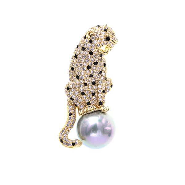 luxury designer pearl leopard brooch gold brooches pin for men or women wedding party corsage full diamond unique animal brooch pins female, Gray
luxury designer pearl leopard brooch gold brooches pin for men or women wedding party corsage full diamond unique animal brooch pins female, Gray