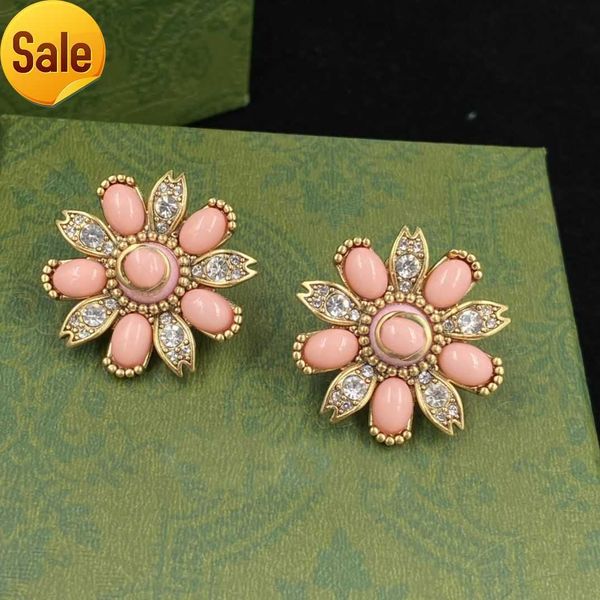 warm pink flower stud earrings 18k gold-plated rhinestone earrings designer for woman girl ladies fashion personalized aretes wedding gift j, Golden;silver
warm pink flower stud earrings 18k gold-plated rhinestone earrings designer for woman girl ladies fashion personalized aretes wedding gift j, Golden;silver