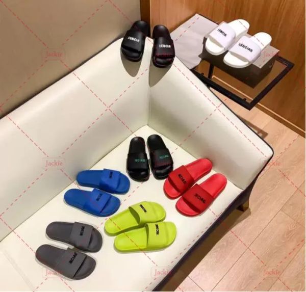 2023 aaa designers slides mens slippers bag bloom flowers printing leather web black shoes fashion luxury summer w qqa, Black;red
2023 aaa designers slides mens slippers bag bloom flowers printing leather web black shoes fashion luxury summer w qqa, Black;red