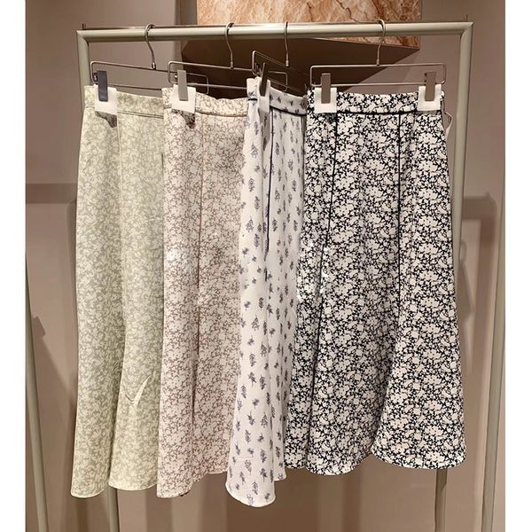 skirts kuzuwata high-waisted printed chiffon skirt japanese temperament fashion long women mujer faldas spring elastic fit jupe 230428, Black
skirts kuzuwata high-waisted printed chiffon skirt japanese temperament fashion long women mujer faldas spring elastic fit jupe 230428, Black