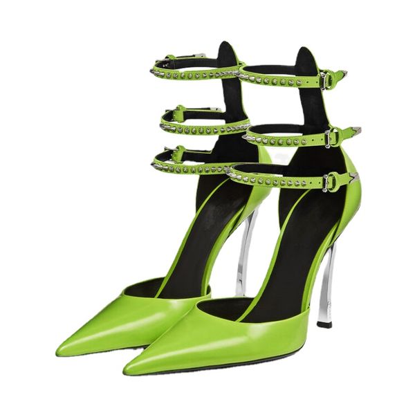 2023 spring new sandals for women fashion brand new high-end metal stiletto pointed high heels party wedding shoes size 43, Black
2023 spring new sandals for women fashion brand new high-end metal stiletto pointed high heels party wedding shoes size 43, Black