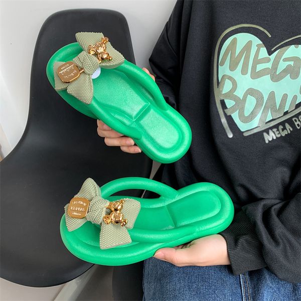 slippers sandal wanita musim panas jepit ujung kaki klip lucu sepatu pantai fashion luar ruangan platform datar kasual 230428, Black
slippers sandal wanita musim panas jepit ujung kaki klip lucu sepatu pantai fashion luar ruangan platform datar kasual 230428, Black