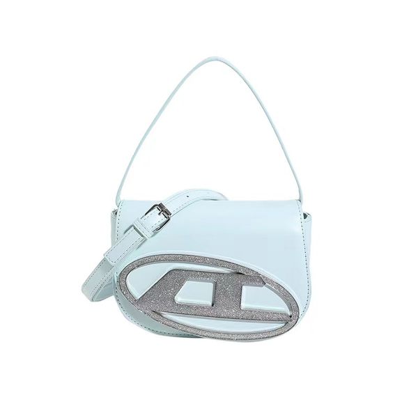 2023 new european and american fashion versatile small square bag, trendy one-shoulder cross-body bag
2023 new european and american fashion versatile small square bag, trendy one-shoulder cross-body bag