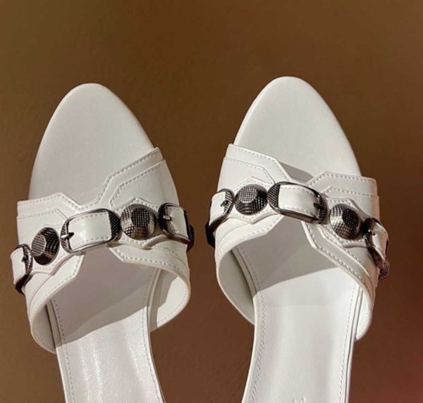 cagole cowskin leather slippers sandals studded buckle embellished shoes slip on open rounded toes stiletto heel luxury designers shoes7, Black
cagole cowskin leather slippers sandals studded buckle embellished shoes slip on open rounded toes stiletto heel luxury designers shoes7, Black