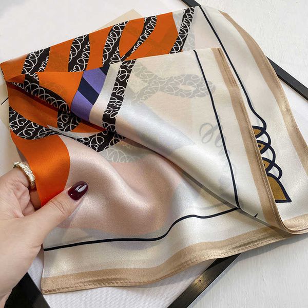 scarves 2022 brand 100 silk scarf bandana women square scarves wrap headband hijab shawls pashimina female echarpe beach stole 53cm j230428, Blue;gray
scarves 2022 brand 100 silk scarf bandana women square scarves wrap headband hijab shawls pashimina female echarpe beach stole 53cm j230428, Blue;gray