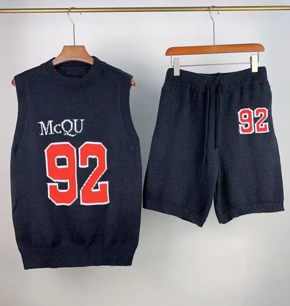 2023 new men's and women's vest sweater set letter jacquard shorts embroidered short sleeve t-shirt set, Black;brown
2023 new men's and women's vest sweater set letter jacquard shorts embroidered short sleeve t-shirt set, Black;brown
