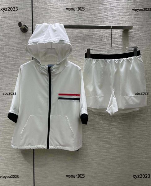tracksuits women sportswear lady casual outfit summer suit 2pcs hooded short sleeved zippered jacket and shorts new arrivals, Gray
tracksuits women sportswear lady casual outfit summer suit 2pcs hooded short sleeved zippered jacket and shorts new arrivals, Gray