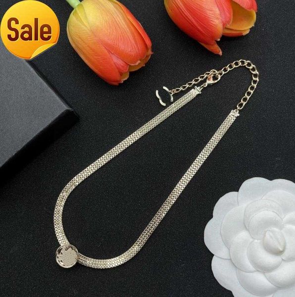fashion women necklace bowknot pendant pearl crystal double letter necklaces luxury women clavicle chain necklace wedding jewelry accessorie, Silver
fashion women necklace bowknot pendant pearl crystal double letter necklaces luxury women clavicle chain necklace wedding jewelry accessorie, Silver