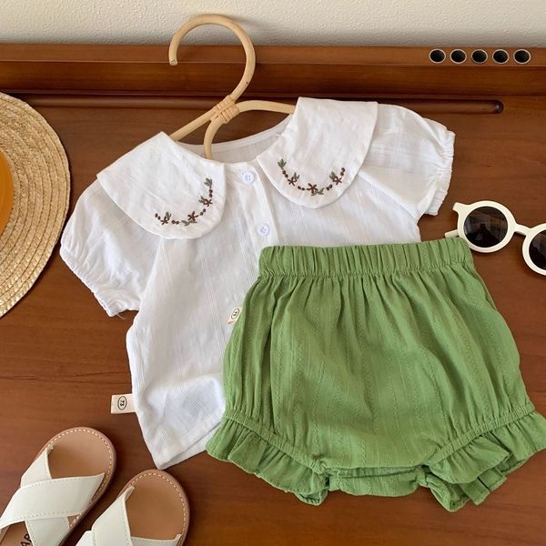 rompers baby girl clothing set 03years born kids short sleeve peter pan collar white shirt bloomers shorts 2pcs summer clothes 230427, Blue
rompers baby girl clothing set 03years born kids short sleeve peter pan collar white shirt bloomers shorts 2pcs summer clothes 230427, Blue