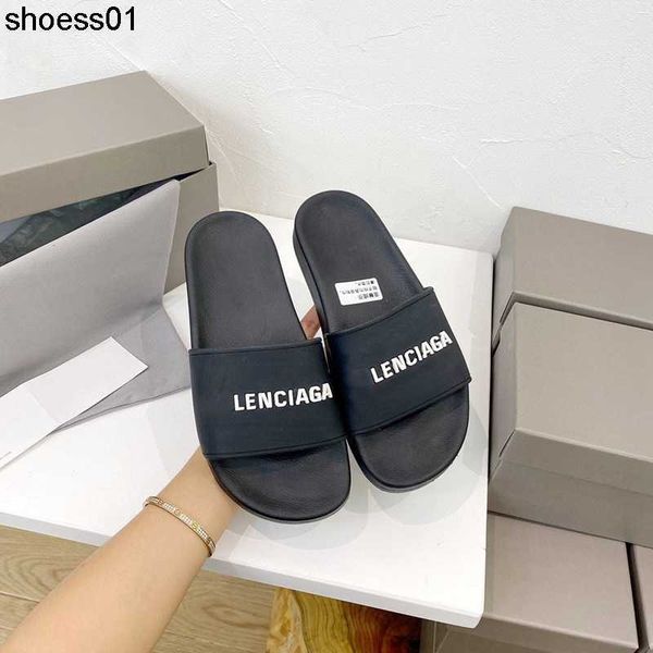 2023 new balencigas alphabet men's and women's slippers non slip and durable one word beach lovers casual outwear sandals, Black
2023 new balencigas alphabet men's and women's slippers non slip and durable one word beach lovers casual outwear sandals, Black