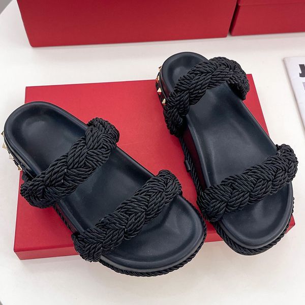 23ss womens woven sandals platform heels slippers with rivet slip on slides designer classic pink golden retro black mules ladies flip flops
23ss womens woven sandals platform heels slippers with rivet slip on slides designer classic pink golden retro black mules ladies flip flops