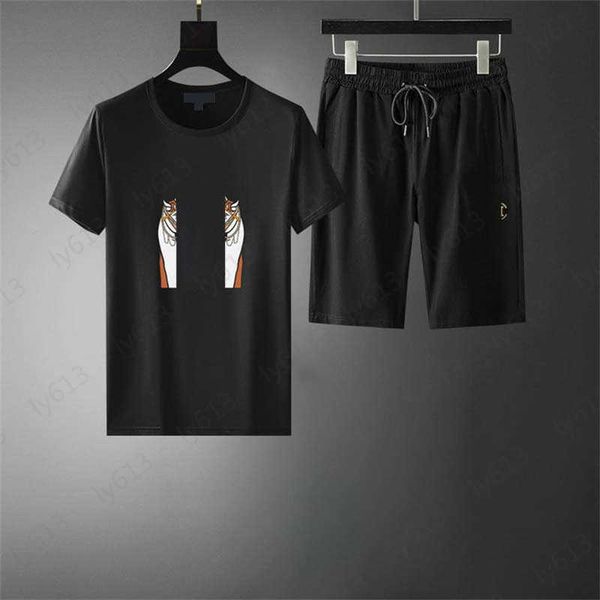 black designer mens t-shirts clothes summer pure cotton fashion casual embroidered pattern round neck t-shirt paired brand logo printed shor, Gray
black designer mens t-shirts clothes summer pure cotton fashion casual embroidered pattern round neck t-shirt paired brand logo printed shor, Gray