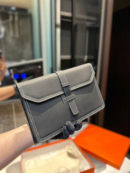handmade genuine leather handbag for mens large wallet banquet handbag luxury wristband wallet black black block mobile phone handbag, Red;black
handmade genuine leather handbag for mens large wallet banquet handbag luxury wristband wallet black black block mobile phone handbag, Red;black