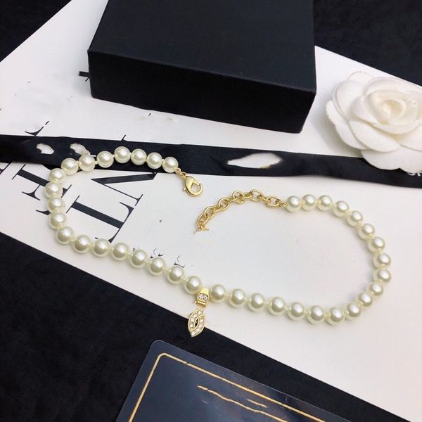 designer c pendant necklaces gold necklace letter ccity fashion women jewelry metal crystal pearl cjeweler woman luxury gift 436623, Silver
designer c pendant necklaces gold necklace letter ccity fashion women jewelry metal crystal pearl cjeweler woman luxury gift 436623, Silver