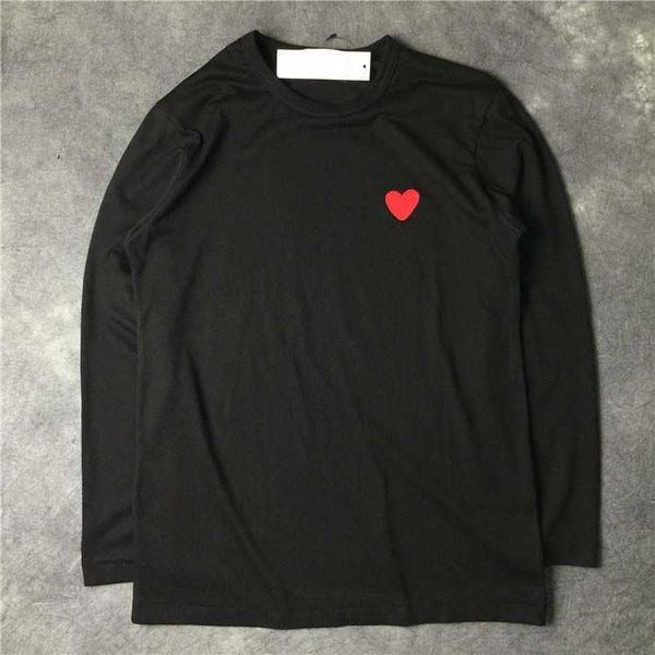 men's t-shirts european american and japanese women black color red heart embroidered cotton t-shirt autumn round neck female pure long, White;black
men's t-shirts european american and japanese women black color red heart embroidered cotton t-shirt autumn round neck female pure long, White;black