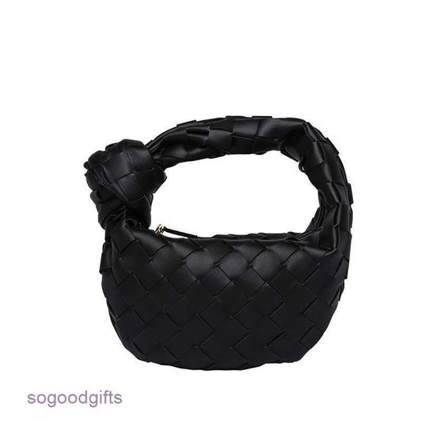 mini bottegas bag jodie venetas women's fashion versatile handbag high texture woven small design pure color simple wrist ba with logo
mini bottegas bag jodie venetas women's fashion versatile handbag high texture woven small design pure color simple wrist ba with logo
