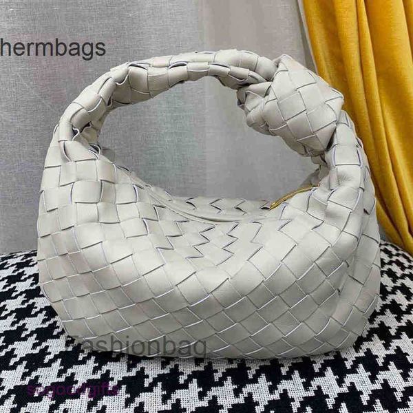 woven bottegas bag classic venet bags leather cow underarm cloud hand designer women's horn osb6 96ql with logo k3ub
woven bottegas bag classic venet bags leather cow underarm cloud hand designer women's horn osb6 96ql with logo k3ub