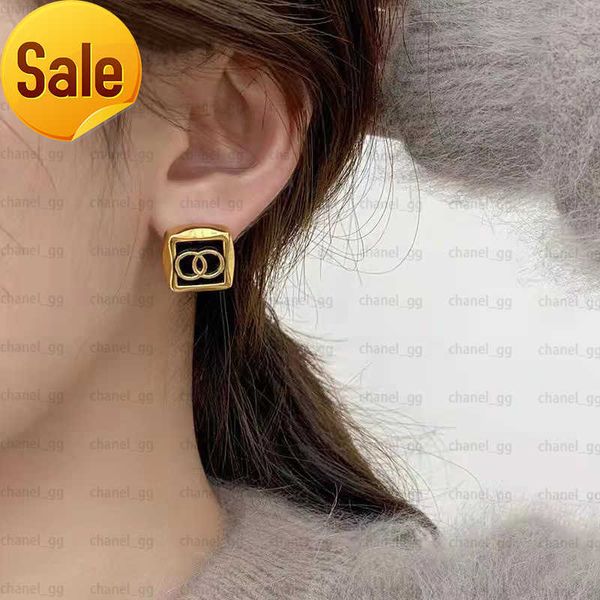 designers womens brand designer earrings ear stud crystal women elegance temperament simple ladies wedding party jewelry gift accessories 12, Golden;silver
designers womens brand designer earrings ear stud crystal women elegance temperament simple ladies wedding party jewelry gift accessories 12, Golden;silver