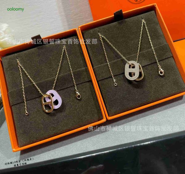 hemres designer necklace v gold cnc exquisite sculpture fashion versatile pig nose necklace classic never outdated network red, Black
hemres designer necklace v gold cnc exquisite sculpture fashion versatile pig nose necklace classic never outdated network red, Black