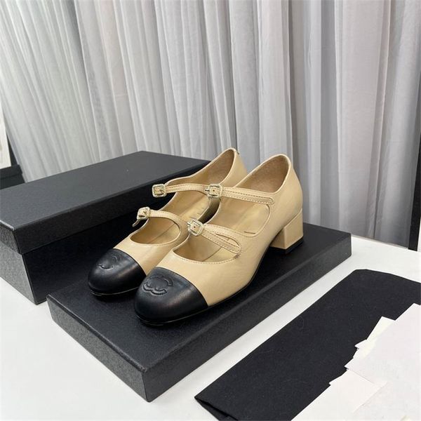dress shoes fashion channel women leather high heel letter logo party wedding tourism holiday casual flat shoes 08-012, Black
dress shoes fashion channel women leather high heel letter logo party wedding tourism holiday casual flat shoes 08-012, Black